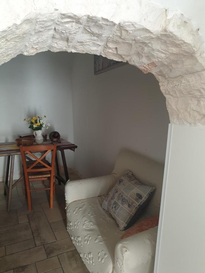 Giardino Dei Trulli Aparthotel อัลเบโรเบลโล ภายนอก รูปภาพ