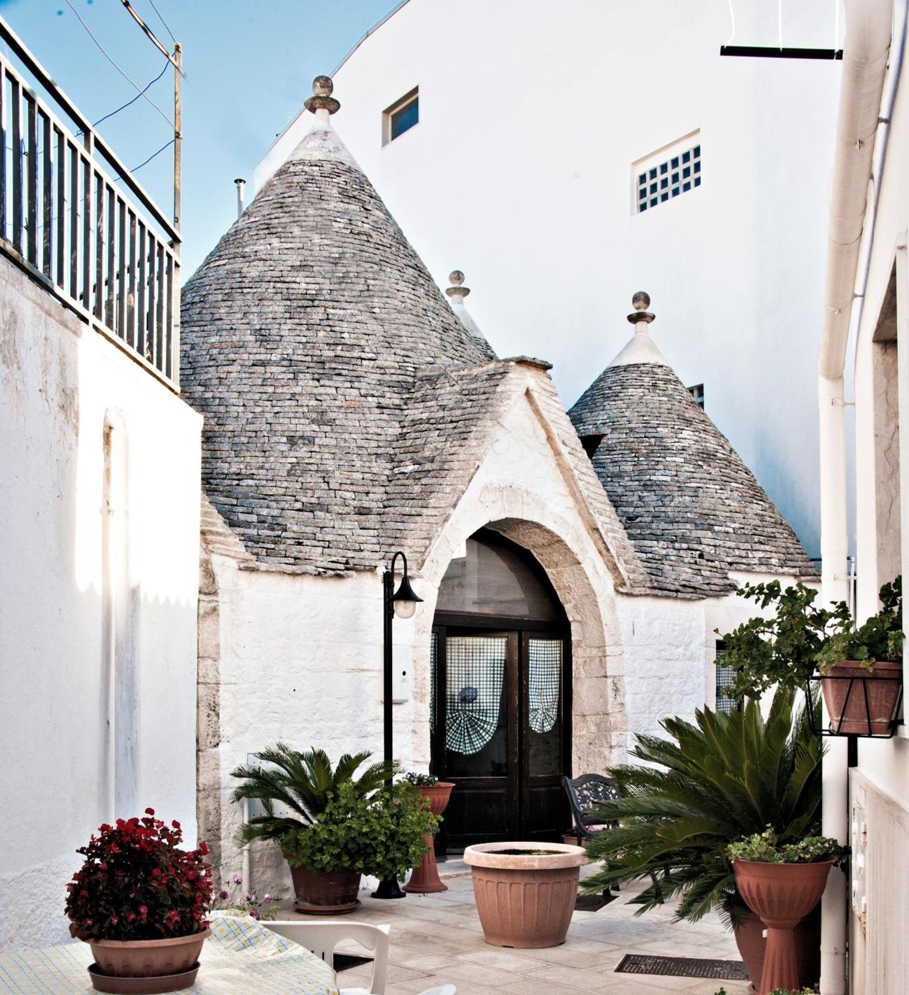 Giardino Dei Trulli Aparthotel อัลเบโรเบลโล ภายนอก รูปภาพ