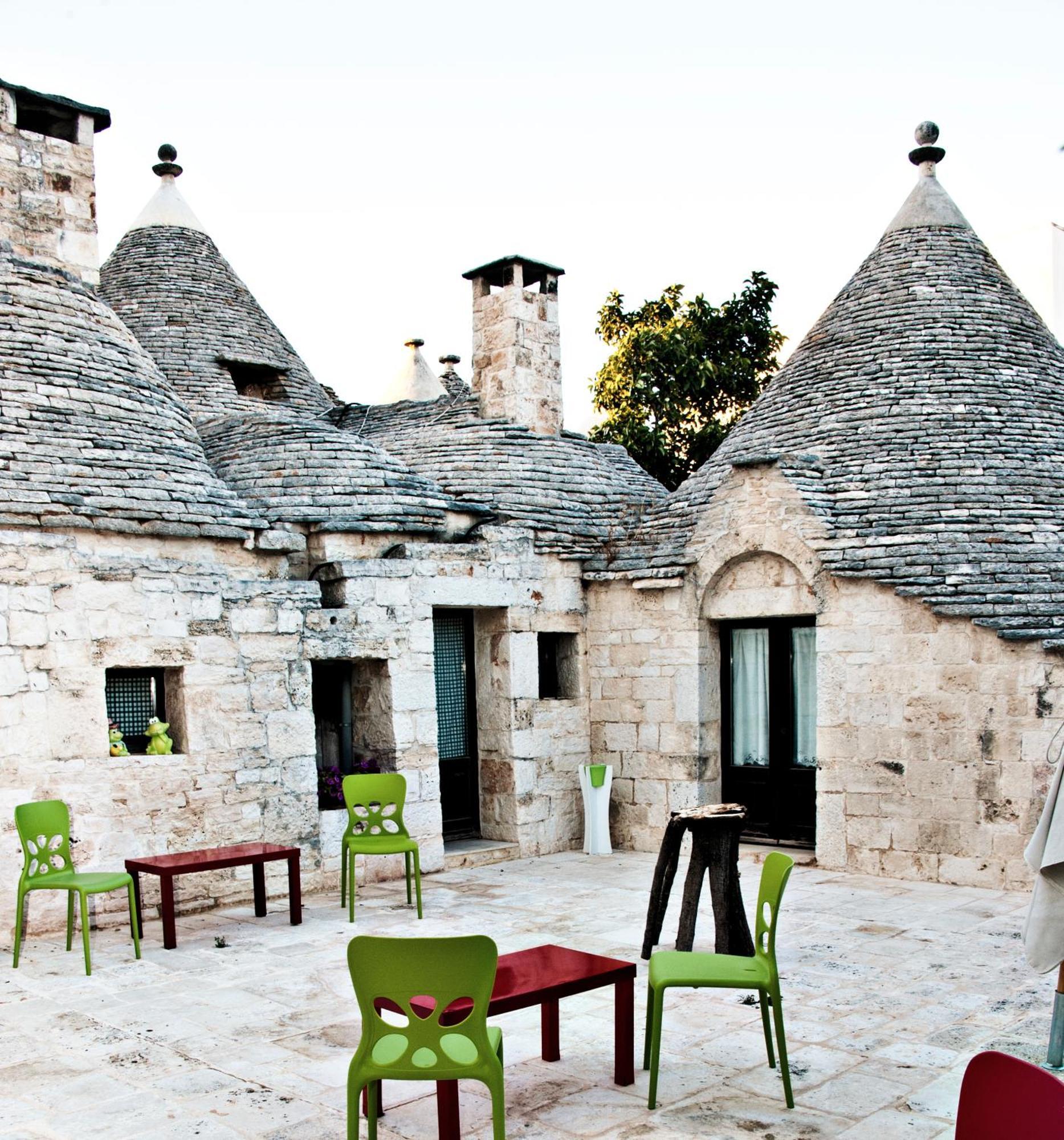 Giardino Dei Trulli Aparthotel อัลเบโรเบลโล ภายนอก รูปภาพ