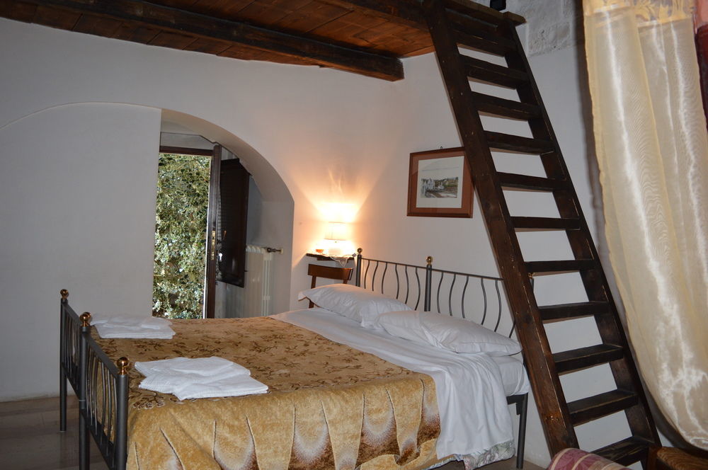 Giardino Dei Trulli Aparthotel อัลเบโรเบลโล ภายนอก รูปภาพ