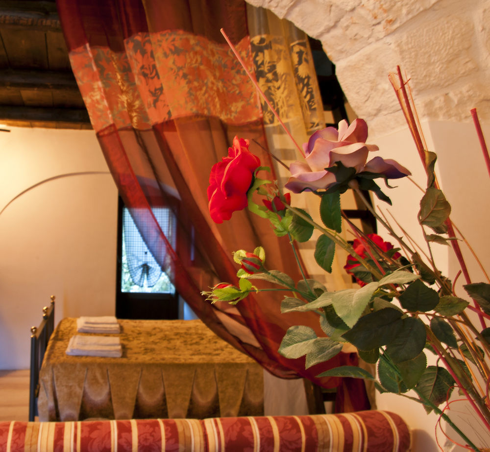 Giardino Dei Trulli Aparthotel อัลเบโรเบลโล ภายนอก รูปภาพ