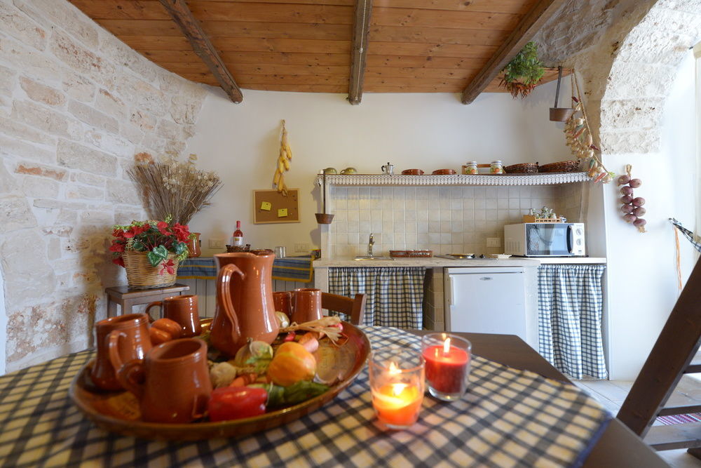 Giardino Dei Trulli Aparthotel อัลเบโรเบลโล ภายนอก รูปภาพ