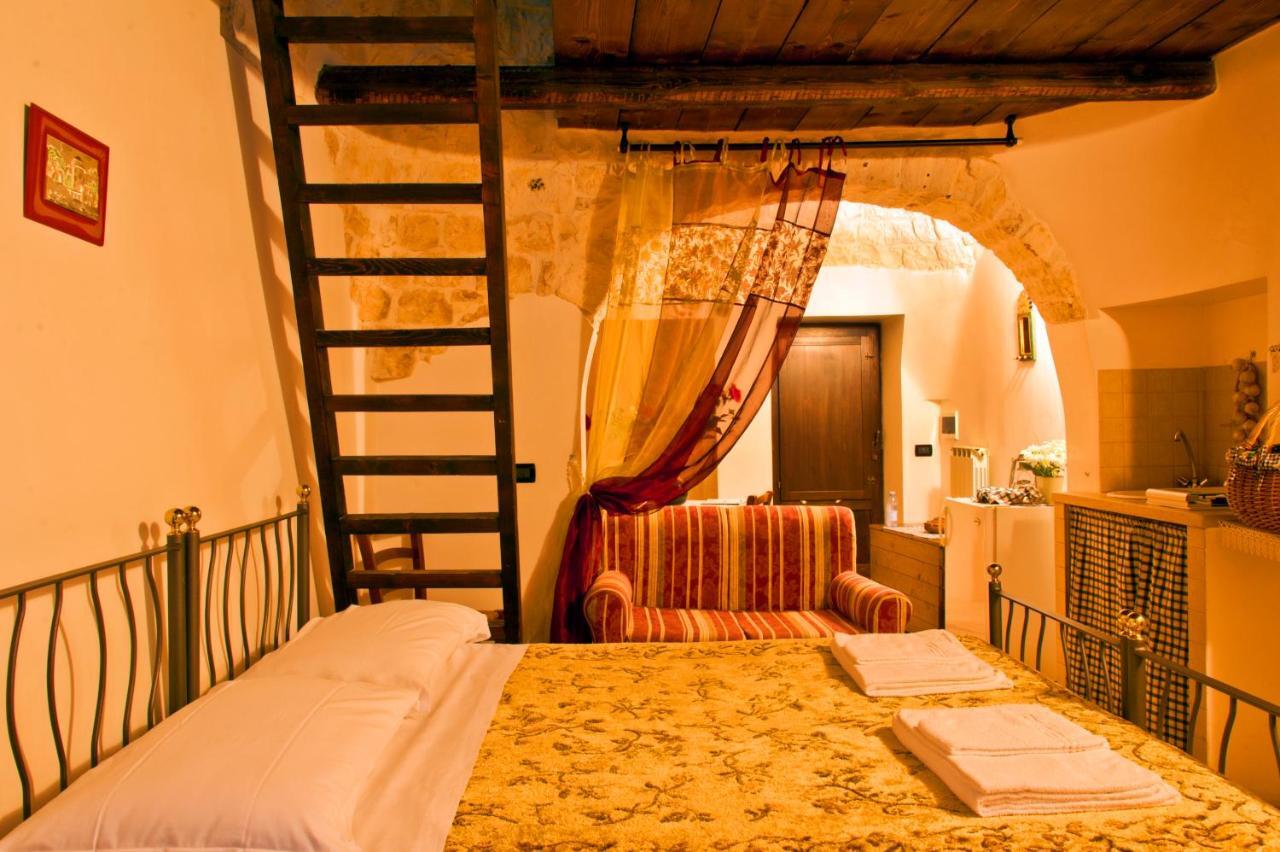 Giardino Dei Trulli Aparthotel อัลเบโรเบลโล ภายนอก รูปภาพ